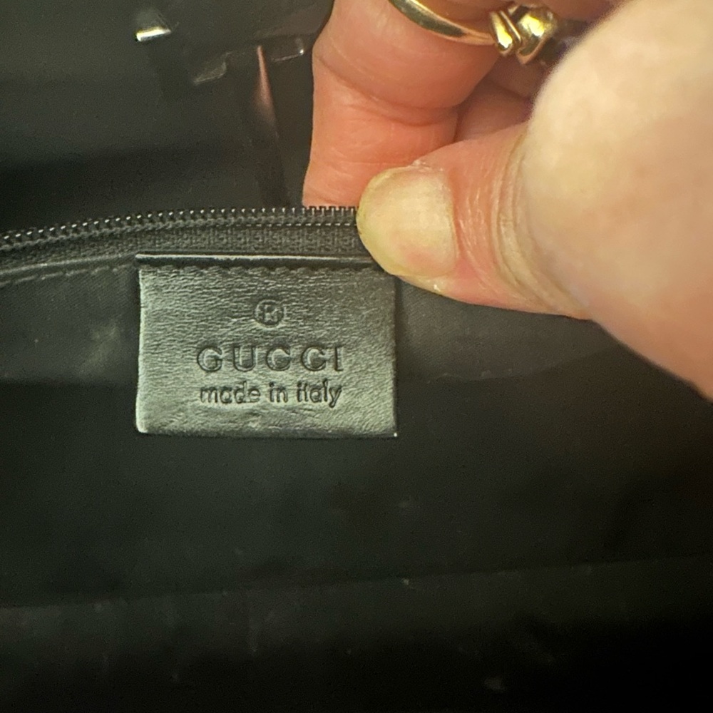 Gucci Black Leather Shoulder Bag with Silver Hardware - Picture 7 of 11